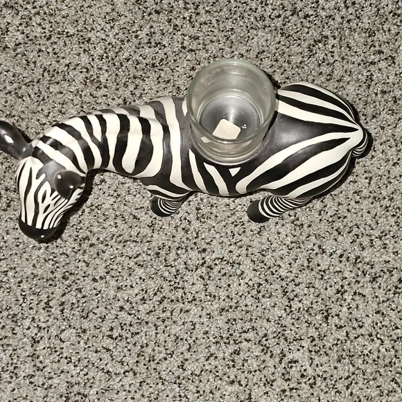 Vintage PartyLite African Zebra With Glass Candle Holder - Picture 2 of 6